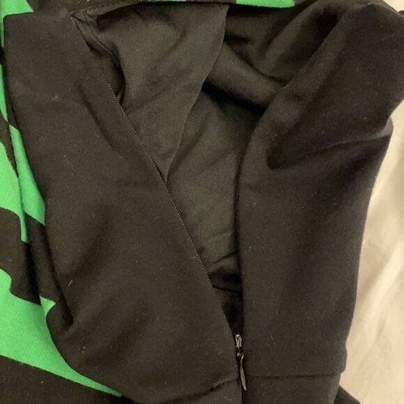 Vince Camuto Shift Dress Womens Size 6 Green Black Striped Sleeveless - Picture 8 of 12
